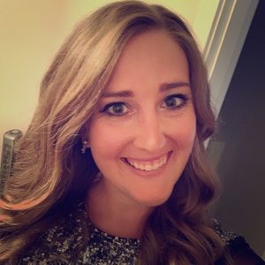 Meet your Posher, Sandi